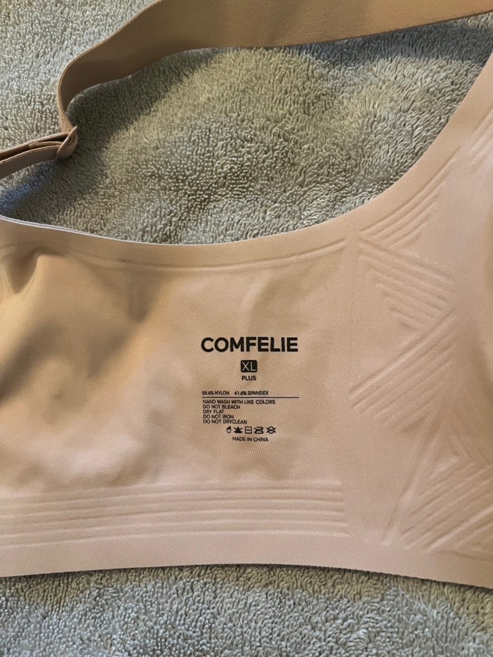 Comfelie oyster pink XL Plus wireless bralette NWT